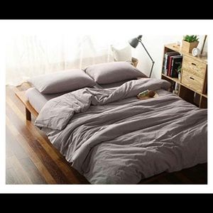 BRAND NEW DUVET COVER.